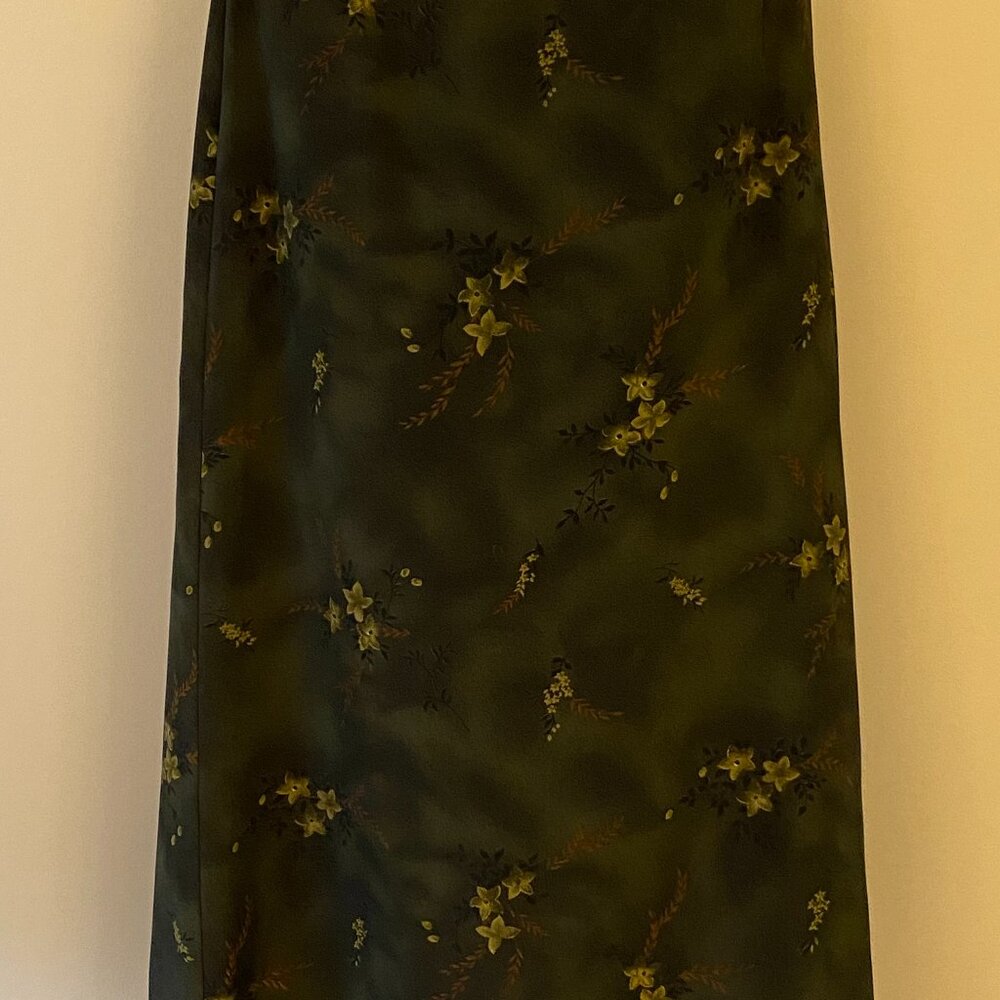 Ladies skirt